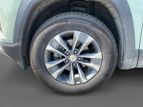 Used 2026 Chevrolet Equinox LT w/ Convenience Package II AWD/4WD image 12
