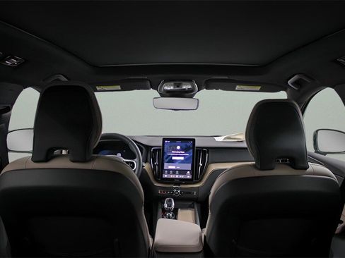 New 2026 Volvo XC60 B5 Core w/ Protection Package Premier image 10