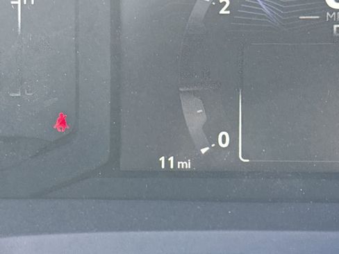 New 2025 Toyota Tacoma SR image 31