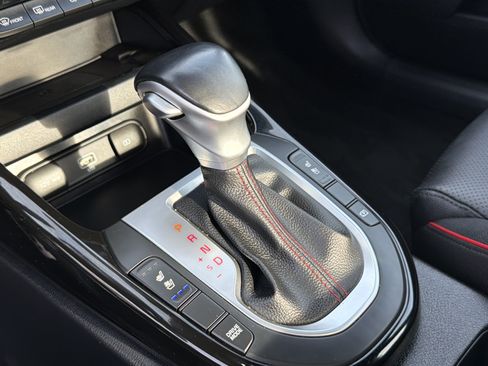 Used 2022 Kia Forte GT w/ GT2 Package FWD image 32