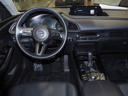 Certified 2025 MAZDA CX-30 AWD 2.5 S w/ Preferred Package image 9