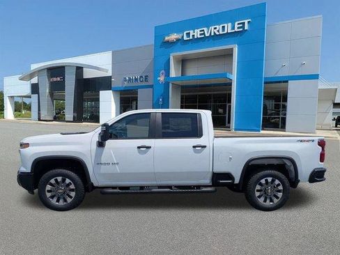 New 2026 Chevrolet Silverado 2500 Custom w/ Custom Value Package AWD/4WD image 8