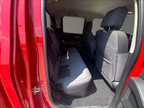 Certified 2026 Nissan Frontier SV w/ Tow Package AWD/4WD image 26