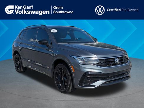 Certified 2024 Volkswagen Tiguan SE R-Line AWD/4WD image 1
