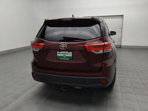 Used 2017 Toyota Highlander XLE image 7
