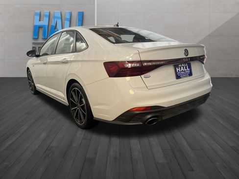 Used 2025 Volkswagen Jetta GLI Autobahn image 4