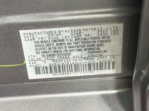 Used 2025 Nissan Sentra S FWD image 12