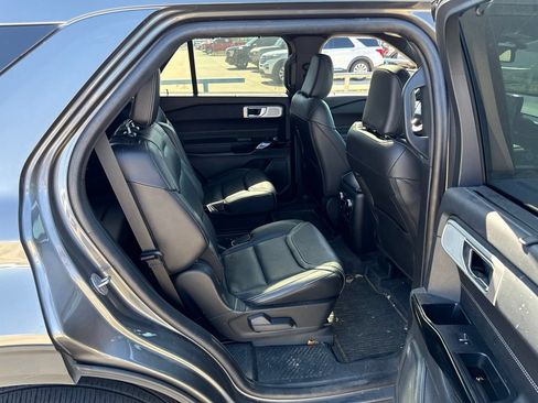 Used 2023 Ford Explorer ST w/ Equipment Group 401A AWD/4WD image 12