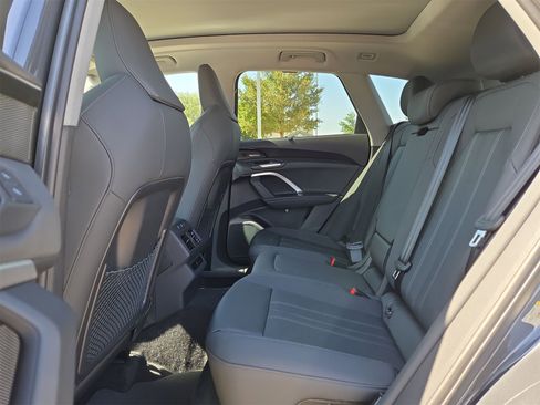 Certified 2025 Audi Q5 Premium Plus w/ Premium Plus image 13