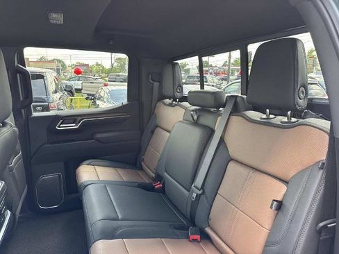 New 2026 Chevrolet Silverado 1500 High Country RWD image 9