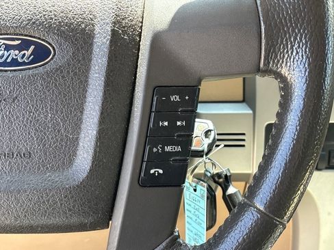 Used 2013 Ford F150 Lariat w/ Luxury Equipment Group AWD/4WD image 22