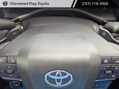 Certified 2025 Toyota Camry SE image 14