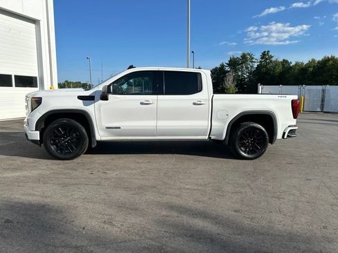 Used 2023 GMC Sierra 1500 Elevation AWD/4WD image 2