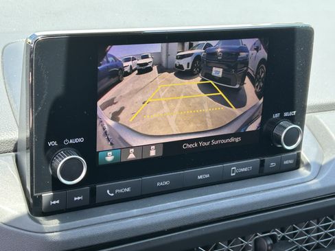 Certified 2023 Honda Accord LX image 19