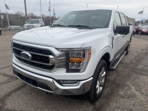 Used 2023 Ford F150 XLT w/ Equipment Group 302A High image 3
