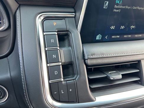 Certified 2022 Chevrolet Tahoe LT w/ Luxury Package RWD image 33