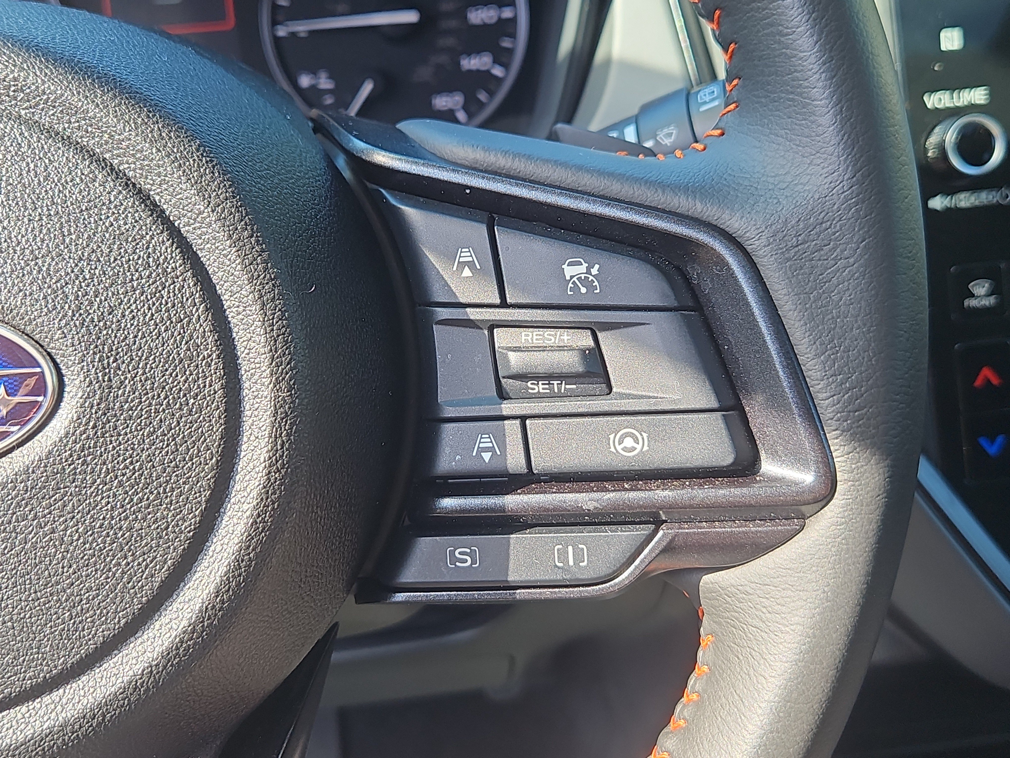 Used 2025 Subaru Crosstrek 2.5i Limited AWD/4WD image 18