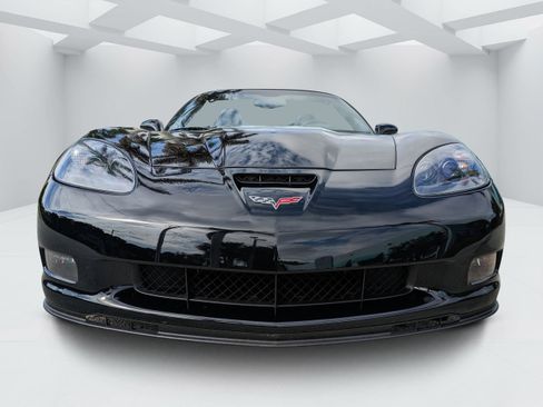 Used 2013 Chevrolet Corvette 427 w/ 1SC Preferred Equipment Group RWD image 8