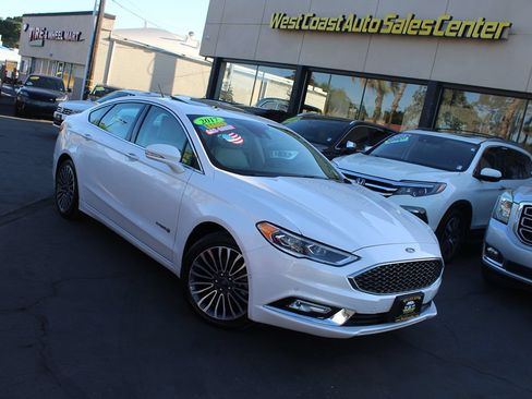 Used 2017 Ford Fusion Platinum FWD image 35