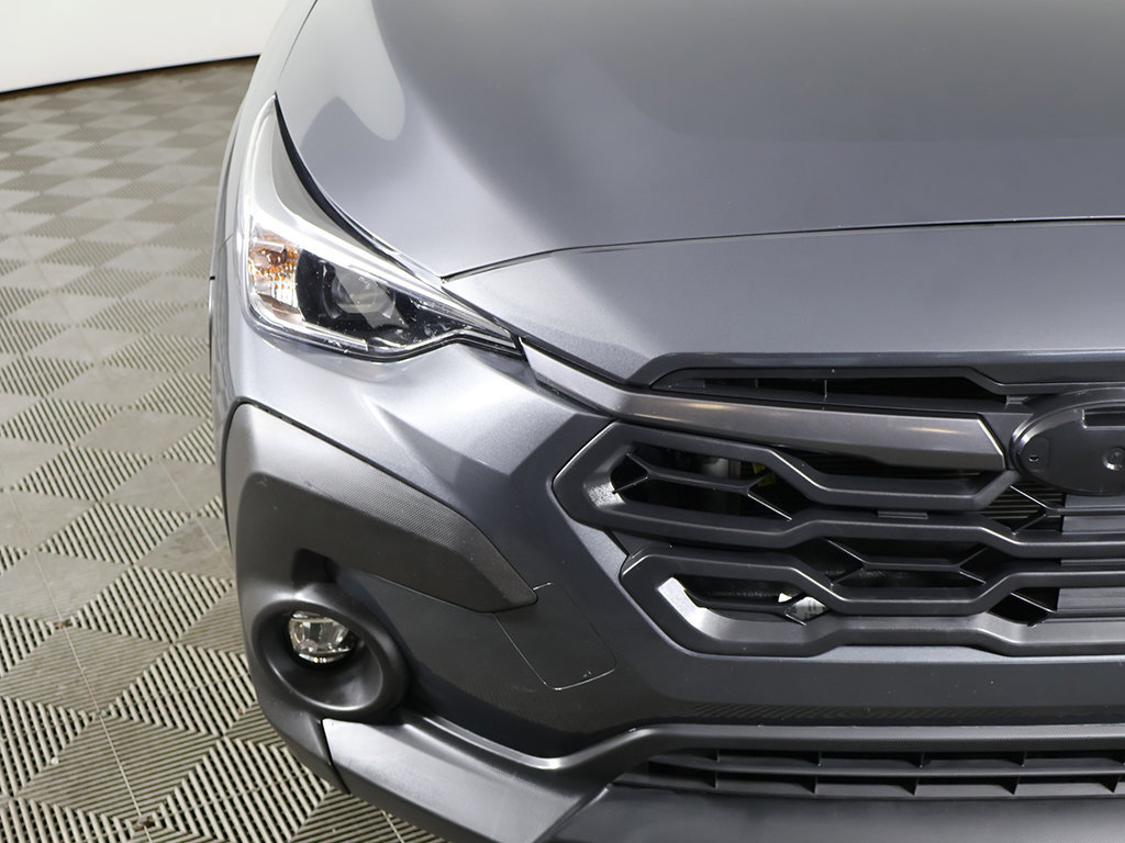 Used 2025 Subaru Crosstrek 2.5i Premium AWD/4WD image 12
