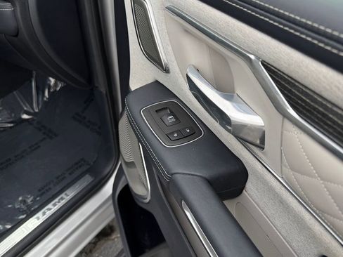 Used 2022 RAM 1500 Limited image 26