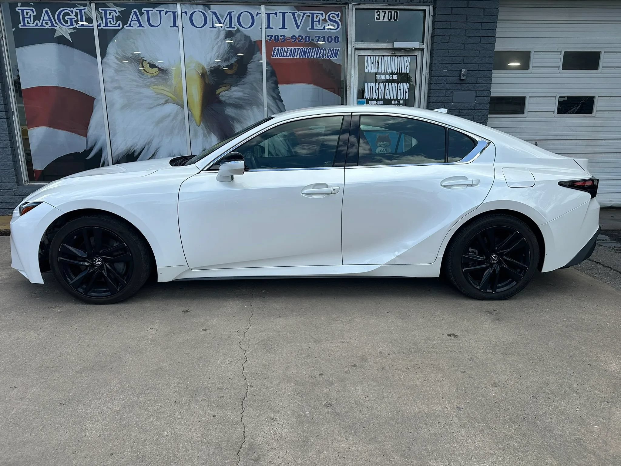 Used 2021 Lexus IS 300 RWD image 6
