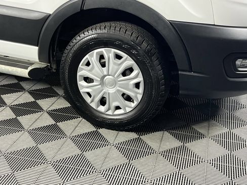 Used 2024 Ford Transit 250 Low Roof w/ Exterior Upgrade Package image 11