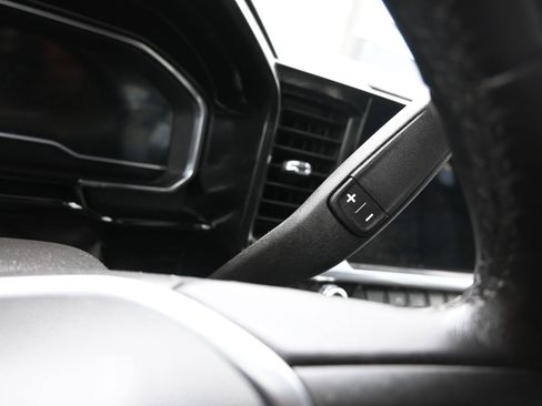 Used 2022 GMC Sierra 1500 Elevation image 37