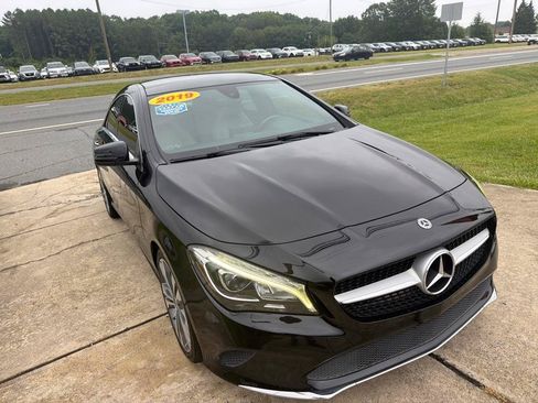 Used 2019 Mercedes-Benz CLA 250 image 5