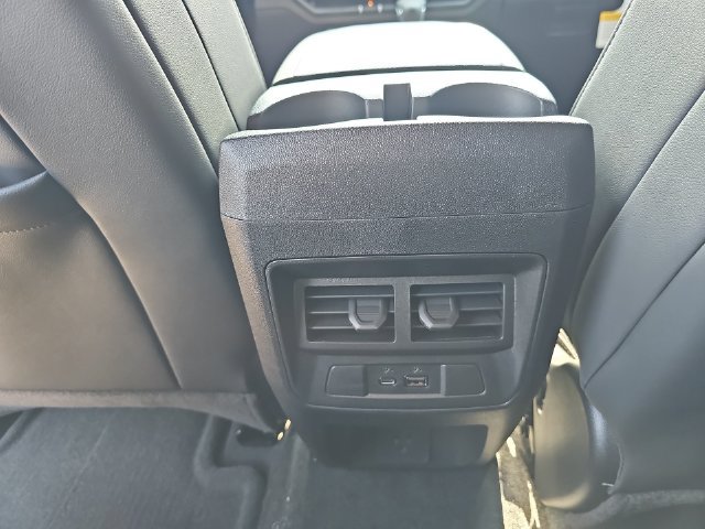 New 2026 Chevrolet Colorado LT w/ LT Convenience Package AWD/4WD image 21