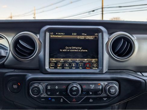 Used 2023 Jeep Wrangler Unlimited w/ Cold Weather Group AWD/4WD image 25