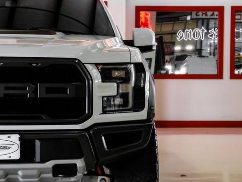 Used 2020 Ford F150 Raptor w/ Equipment Group 802A Luxury AWD/4WD image 50