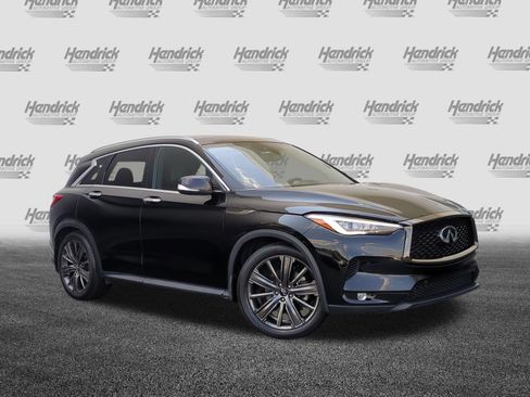 Used 2020 INFINITI QX50 Essential w/ Edition 30 Package AWD/4WD image 2