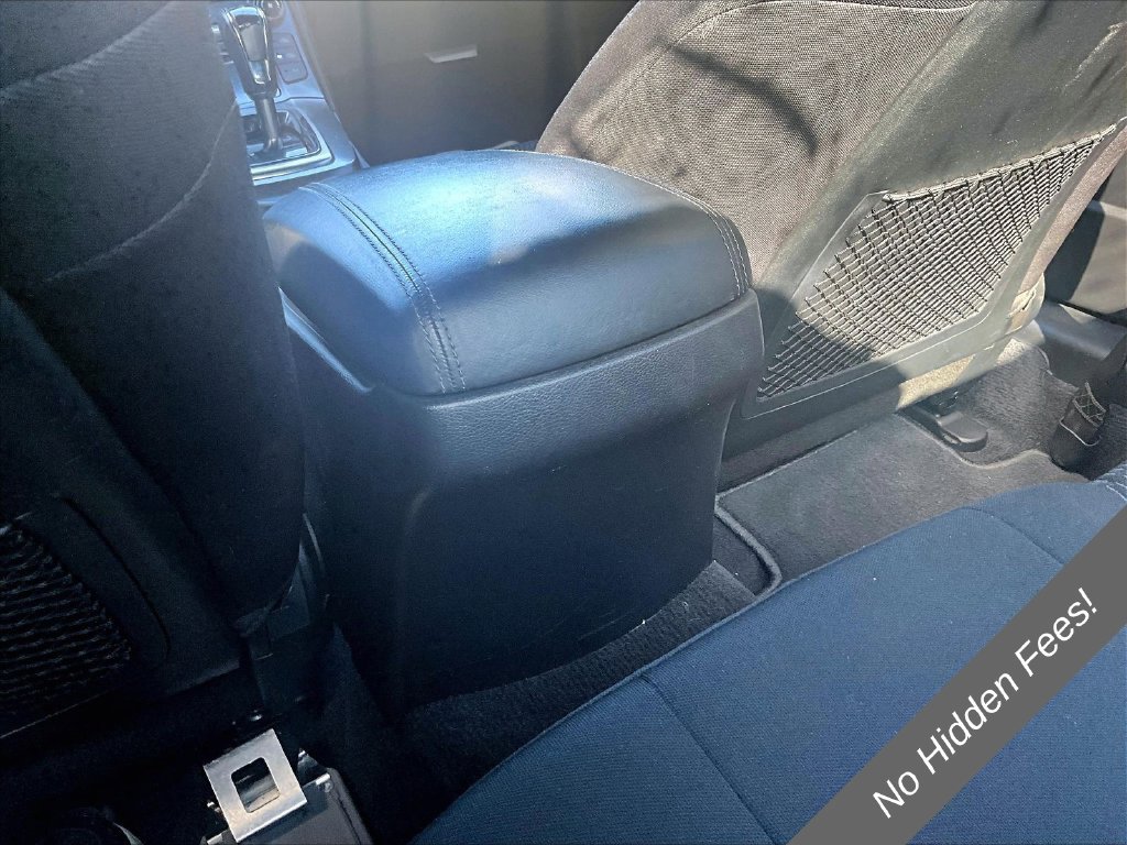 Used 2016 Hyundai Genesis 3.8 RWD image 23