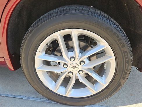Used 2024 Dodge Durango GT image 31