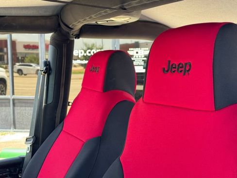 Used 2004 Jeep Wrangler X w/ Wheel Plus Group AWD/4WD image 14