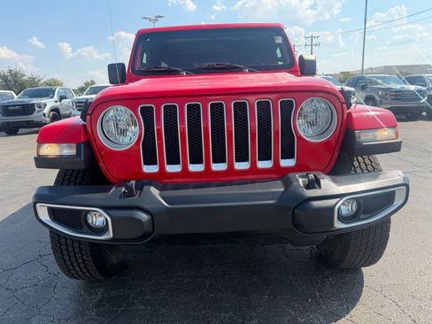 Used 2020 Jeep Wrangler Unlimited Sahara AWD/4WD image 15