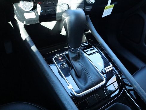 New 2026 Jeep Compass Latitude image 8