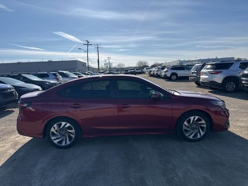 Used 2023 Subaru Legacy Limited image 9