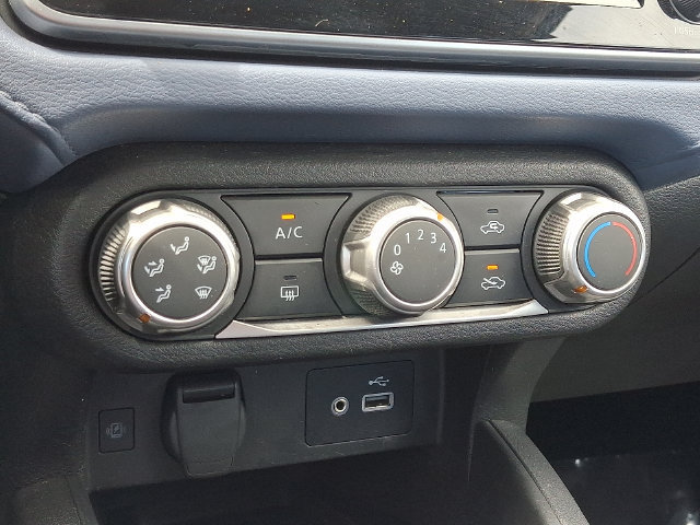 Used 2024 Nissan Versa SV FWD image 15