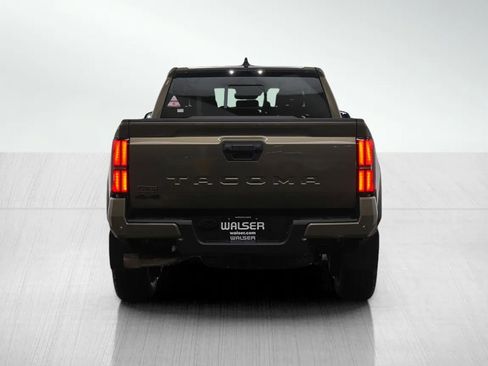 Used 2026 Toyota Tacoma TRD Off-Road w/ TRD Off Road Upgrade Package image 4