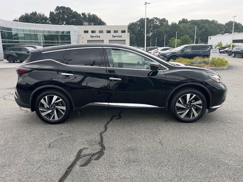 Used 2024 Nissan Murano SL w/ Cargo Package image 2