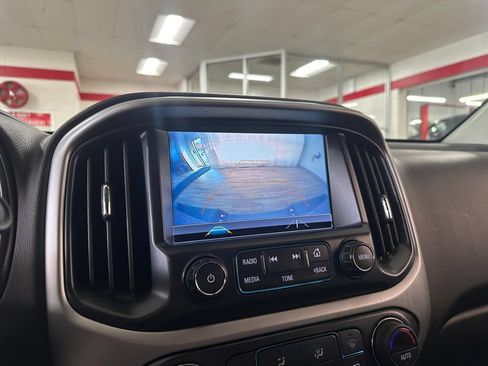 Used 2018 Chevrolet Colorado ZR2 AWD/4WD image 25