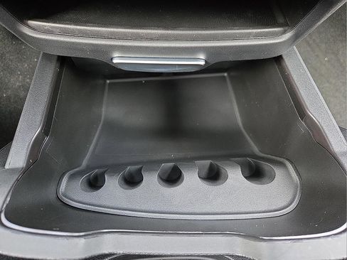 New 2026 Chrysler Pacifica Select w/ S Appearance Package image 25