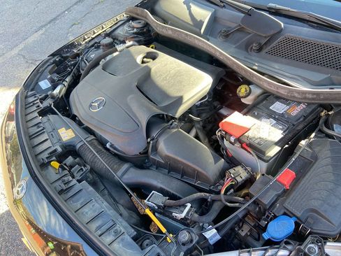 Used 2019 Mercedes-Benz GLA 250 4MATIC image 15