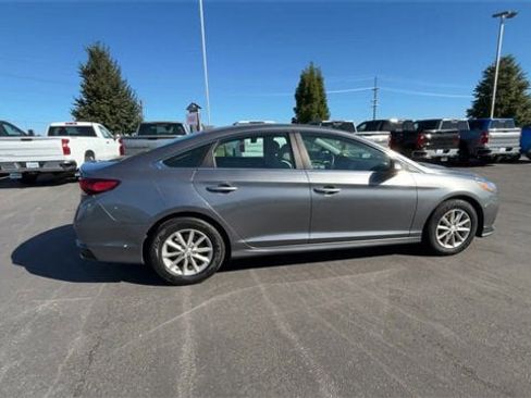 Used 2019 Hyundai Sonata SE image 9