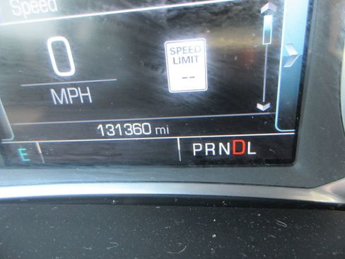 Used 2019 GMC Acadia SLT AWD/4WD image 31