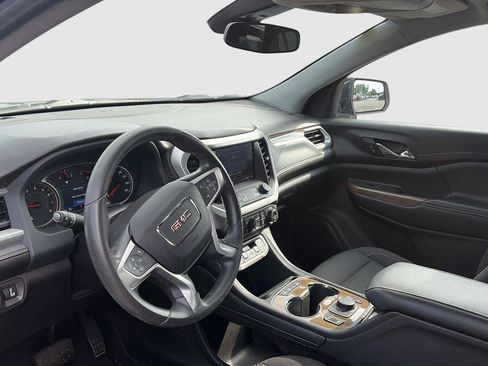 Used 2022 GMC Acadia SLE w/ Driver Convenience Package FWD image 7