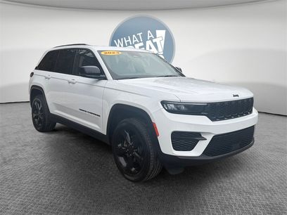 Certified 2023 Jeep Grand Cherokee Altitude