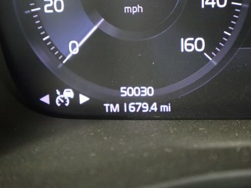 Used 2019 Volvo XC40 T5 Inscription AWD/4WD image 37
